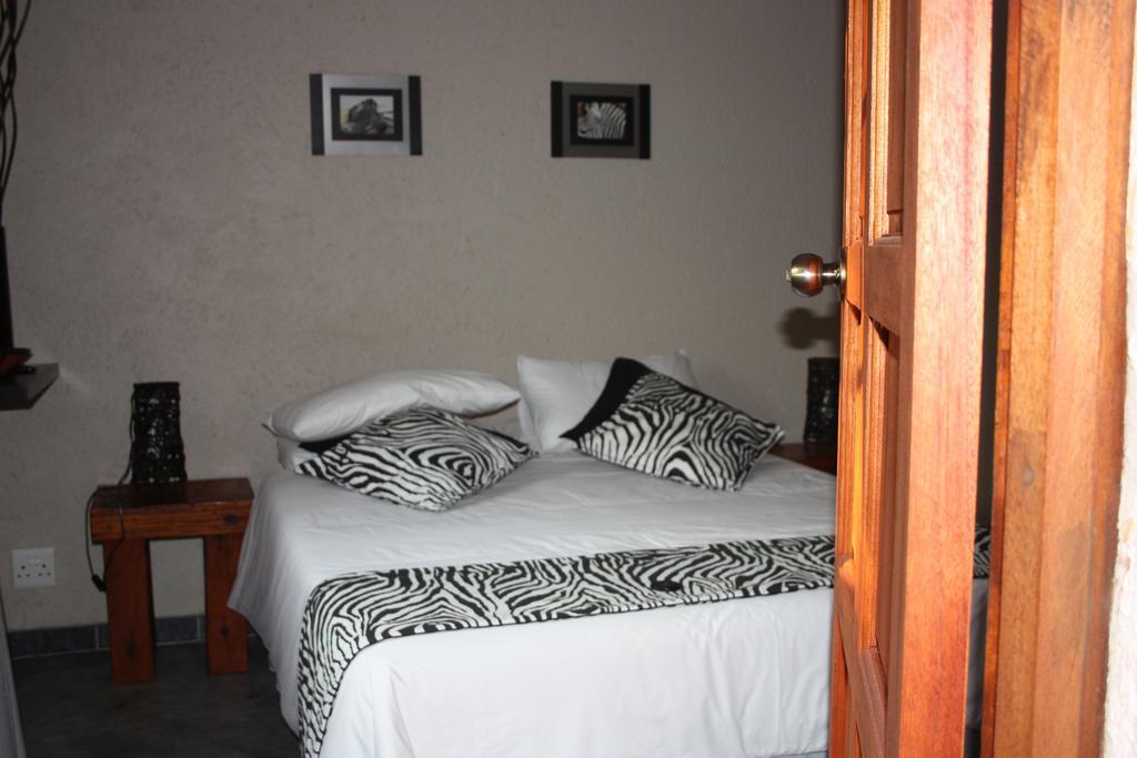 Luxury Kruger Escape Villa Marloth Park Exterior foto